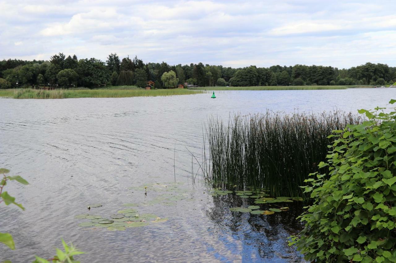 Fahrradpension Am Weg Nach Kopenhagen Fürstenberg-Havel Εξωτερικό φωτογραφία